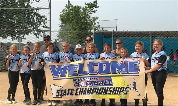 Titans Fastpitch Black 10U